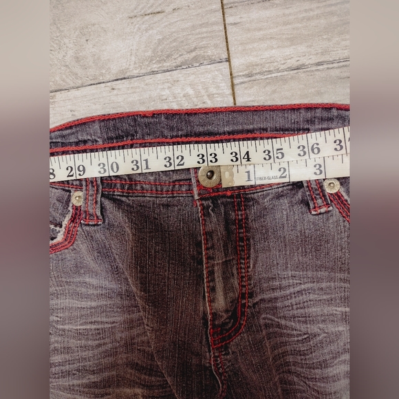 Capris - Picture 2 of 6